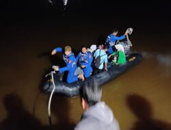 Sat Pol Airud Polres Tanjab Barat Selamatkan Nyawa Warga Kuala Tungkal