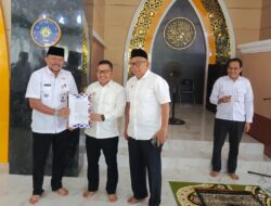 Bupati Banggai Serahkan SK Plt. Kadis Peternakan Kepada Ridwan Palopa
