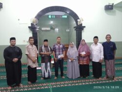 Masjid Tegal Rejo Mentok Lakukan Aksi Kemanusiaan, Santunan Ramadhan Menghidupkan Nilai Sosial