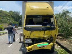 Polres Babar Respons Cepat Laporan Warga, Tangani Lakalantas Tunggal Truk di Jalan Raya Pal 3