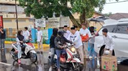 DPC Partai Gerindra Basel Bagikan Ratusan Paket Takjil, Kembali Hadir Di Tengah Masyarakat Di Bulan Ramadan