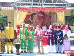 Peringati Hari Kartini ke-62, SMAN 2 Luwuk Launching  Lagu Daerah Saluan “POTOUTUSANTO” dan Berbagai Lomba