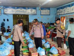Polres Tanjab Barat Salurkan 82 Karung Beras untuk Korban Kebakaran Pasar Teluk Nilau