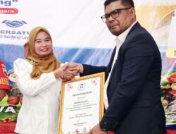 Dedikasi Tanpa Batas, Puri Rahayu Raih Penghargaan Guru Inspiratif Peduli Anak dari Komnas PA