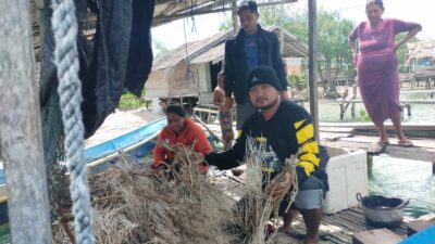 Satpolairud Polres Bangkep Amankan 2 Ton Bambu Laut dan Bahan Bom Ikan di Balut