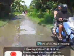 Setengah Kilometer Jalan Swadaya II Jadi ‘Kolam Lumpur’, Dinas SDABMBK Deli Serdang Pilih Bungkam