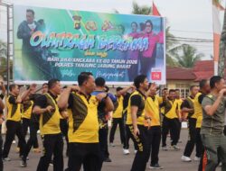 Semarakan Hari Bhayangkara ke 80, Polres Tanjab Barat Olah Raga Bersama TNI dan Forkopimda