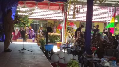Luncurkan Aplikasi Stimulus di SMP 10, Prof Udin: Jangan Lagi Lempar Sekolah Gara-gara Tak Lulus