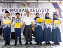 Tingkatkan Pengetahuan Tentang Digital, Siswa MTs Negeri 1 Banggai Ikut Pelatihan Literasi Digital Bersama Guru Konten Kreator dan PT LNG