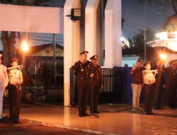 Di Tengah Hening & Obor Menyala, Kapolresta Deli Serdang Pimpin Renungan Suci di TMP Lubuk Pakam