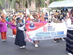 Ribuan Peserta Meriahkan Pawai Kemerdekaan ke-81 di Pangkalpinang