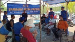 Polairud Polda Babel Sambangi Forum Nelayan Baro, Bagikan Sembako kepada 10 Nelayan