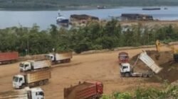 Ratusan Tongkang Pengangkut Ore Nikel Siuna Diduga Lakukan Pelayaran Tanpa Dokumen Clearance Kesehatan