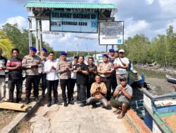 Kasat Polairud Polres Belitung Sambangi Posko Nelayan Baro, Perkuat Sinergi Jaga Keamanan Laut