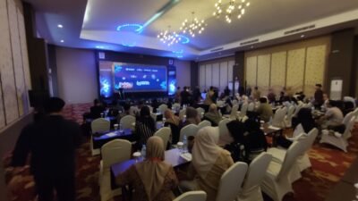 Buka Pelatihan “Gen Matic” Kolaborasi TikTok Shop, Prof Udin: Kunci Ekonomi Kreatif adalah Kreativitas dan Inovasi